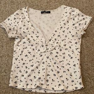 Brandy Melville Gina Top